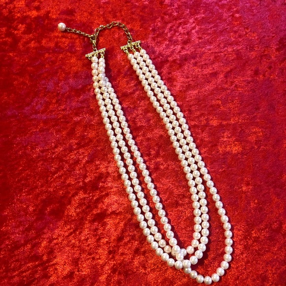 Vintage 3 Strands Pearl necklace - Picture 1 of 4
